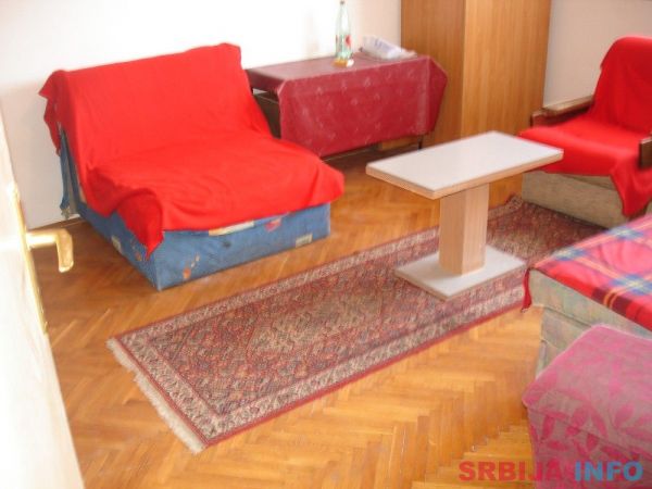 Na prodaju stan 33m2 u centru Borce