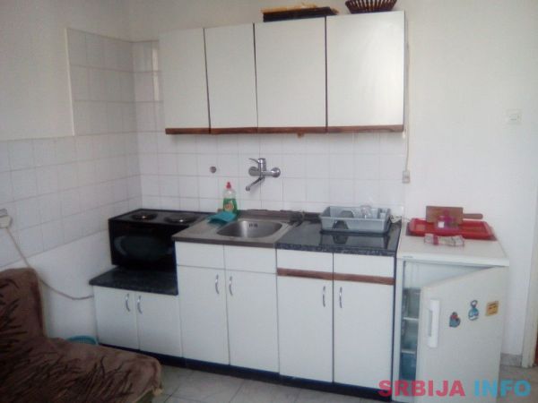 Na prodaju stan 33m2 u centru Borce