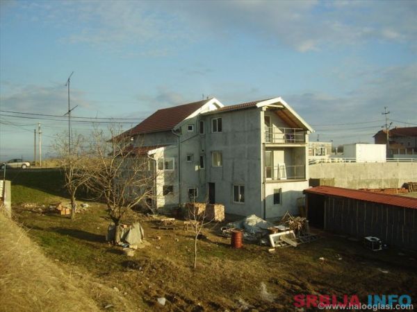 Zvezdara-prodaja uknjizene kuce