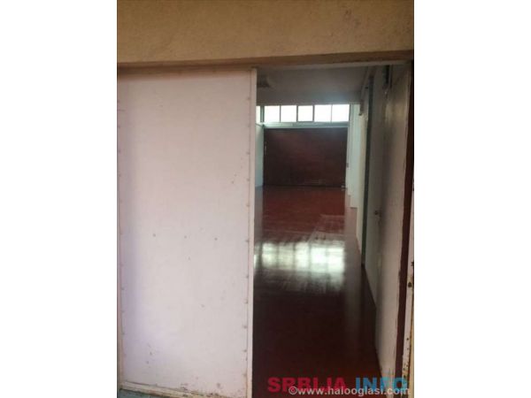 Magacinski prostor u Zemunu od 600m2