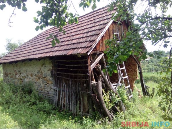 Prodaja seoskog imanja