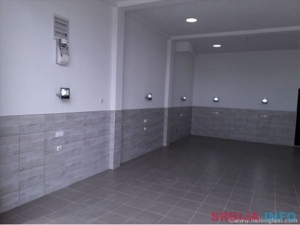 Izdajem nov poslovni prostor Novi Beograd-Ledine