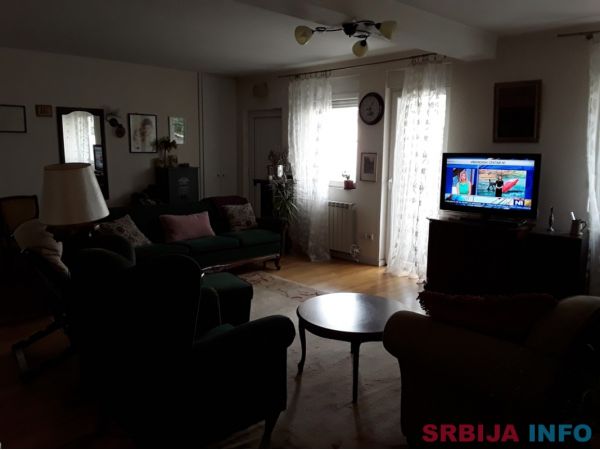 Cetvorosoban stan na Lekinom Brdu