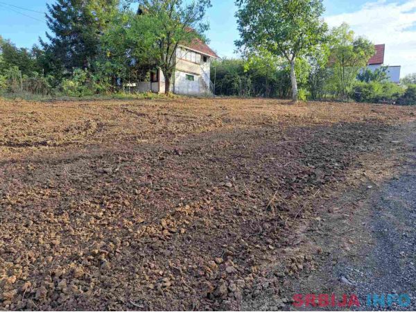 Usluzno freziranje i uredjenje dvorista