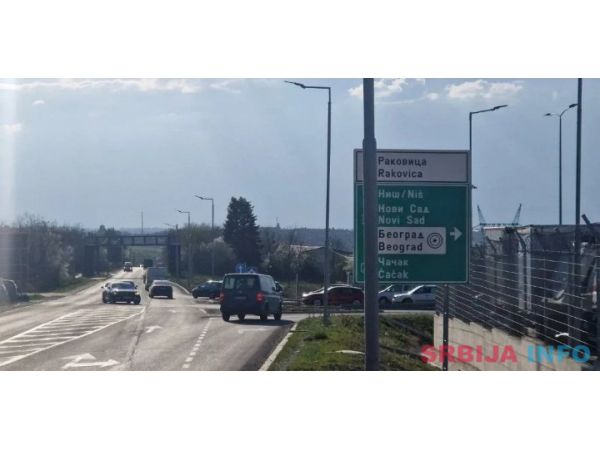 Izdaje se hala sa placem-Vozdovac, selo Rakovica (Kruzni put)