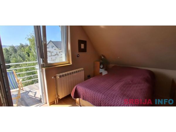 Prostran duplex na Divčibarama 70m2
