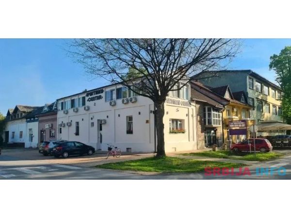 Hotel u samom centru Odzaka-9 jedinica+oprema gratis