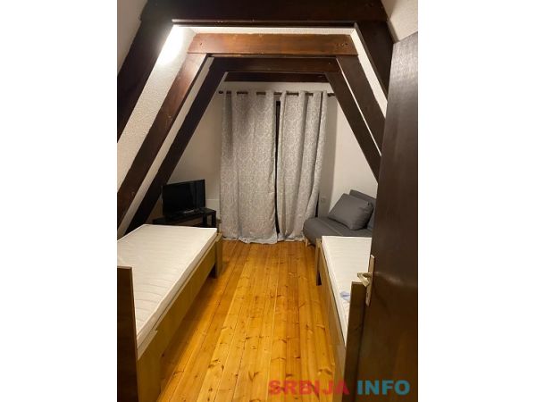Vikend kuca Kopaonik, renovirana, nov namestaj