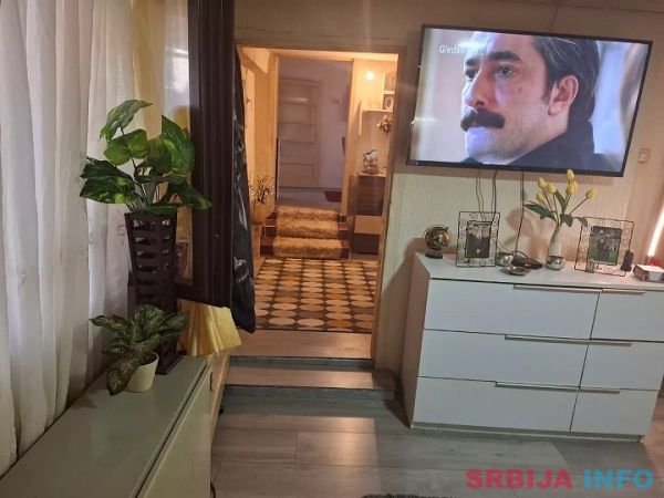 Kuća na prodaju u Farkaždinu-Zrenjanin