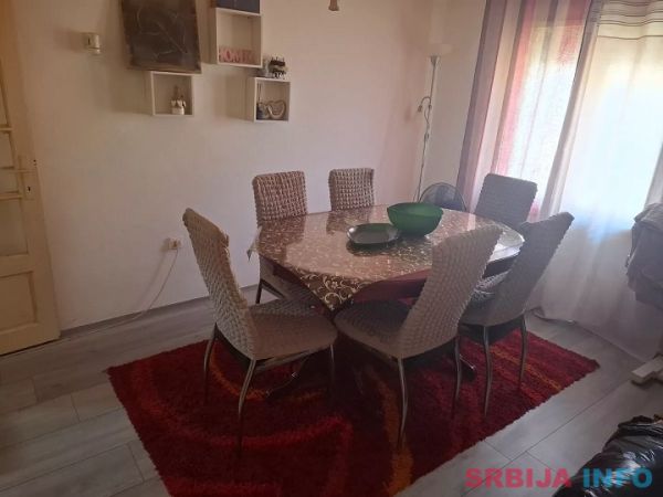 Kuća na prodaju u Farkaždinu-Zrenjanin