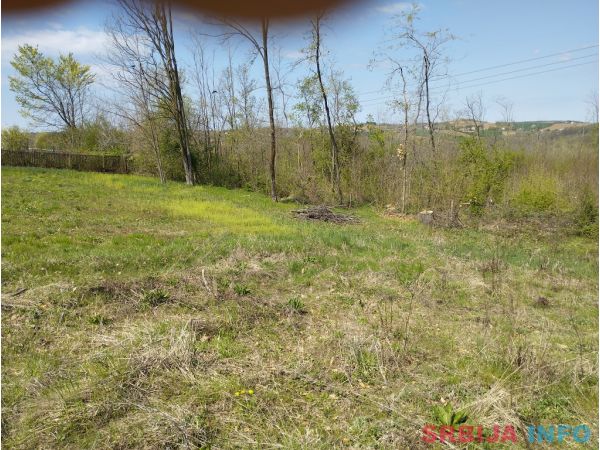 Gradjevinska zemlji&scaron;ta 31 i 45 ari-Jasenak(Obrenovac)