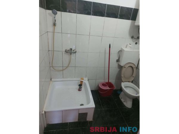Smestaj za radnike u Sremskim Karlovcima