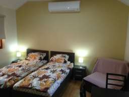 IZDAJEM APARTMAN NA DAN U BORCI