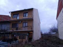 Prodajem kucu u Nisu-Pasi Poljana