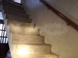 Kuca u Tesnjaru sa dva lokala-Valjevo