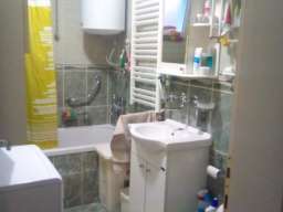 Odlican trosoban stan u Beceju