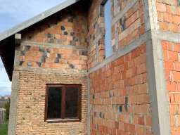 Na prodaju kuca u Vrbovnu-Lazarevac