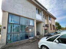 Poslovni prostor 42m2,Lipar-Kula