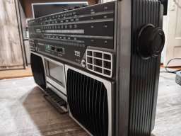 Radio kradio kasetofon ITT intercontinental 110asetofon blaunpukt