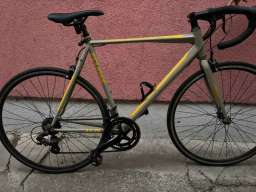 Prodajem drumski-trkački bicikl, u pitanju je Eclipse 4.0 