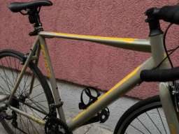 Prodajem drumski-trkački bicikl, u pitanju je Eclipse 4.0 