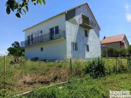 Kuća 390 m2 Barič Obrenovac 