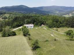 Plac na Divcibarama-selo Rosici