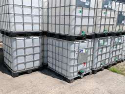 Na prodaju IBC cisterne od 1000l