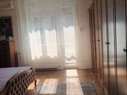 Vračar, jednoiposoban, uknjižen 180000&euro;