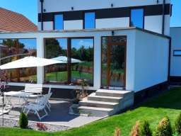 Kuća na prodaju 327m2 Sremska Mitrovica 327000&euro;