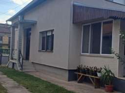 Prodajem seosko domacinstvo