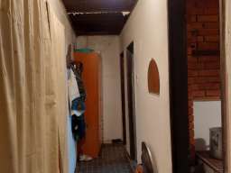 Prodajem kamenu kucu