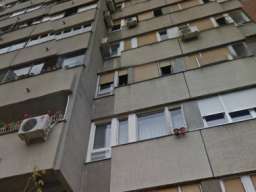 Prodajem stan, blok 70, 67 m2, dvoiposoban, uknjižen