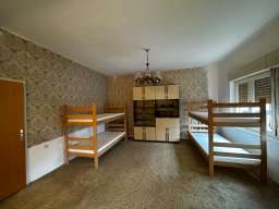 Smestaj za radnike u Starim Banovcima