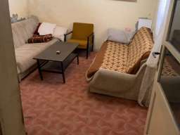 Prodajem dve kuce u Velikim Crljenima