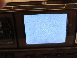 Uher radio kasetofon i tv