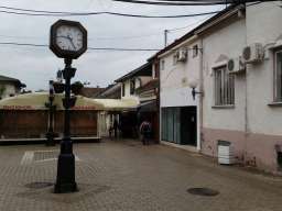 Lokal 81m2 u centru Grocke-pesacka zona