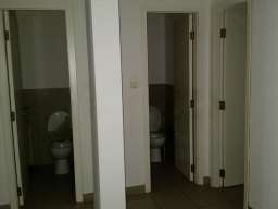 Lokal 81m2 u centru Grocke-pesacka zona