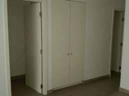 Lokal 81m2 u centru Grocke-pesacka zona