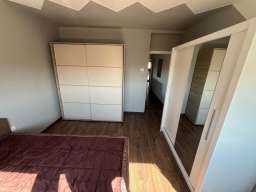 NA PRODAJU &ndash; MODERNO OPREMLJEN STAN 73 m&sup2; + terasa, BAGLJA&Scaron; &ndash; ZRENJAN