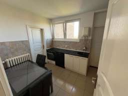 NA PRODAJU &ndash; MODERNO OPREMLJEN STAN 73 m&sup2; + terasa, BAGLJA&Scaron; &ndash; ZRENJAN