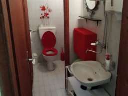 Kancelarija u poslovnoj zgradi u extra zoni