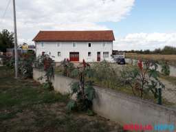 Magacin 260 kvadrata j magacin od 80 kvadrata