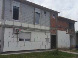 Tri zasebna stana u manjoj stambenoj zgradi-Pancevo