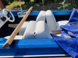 Prodajem ili menjam gliser sa pentom 50 KS Johnson 