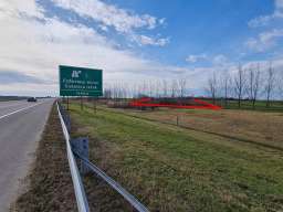 Prodajem placeve na Palicu