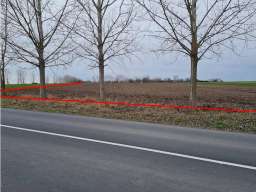 Prodajem placeve na Palicu