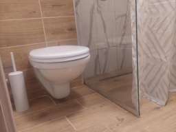 Prodajem apartman na Srebrnom jezeru