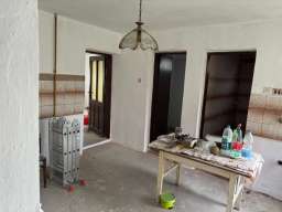 Prodaje se kuca u Novom Knezevcu