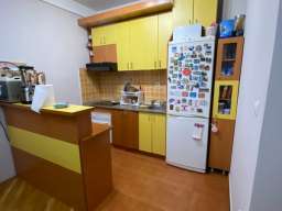 Izdaje se stan - Prvomajska, Zemun - 600 e na I spratu